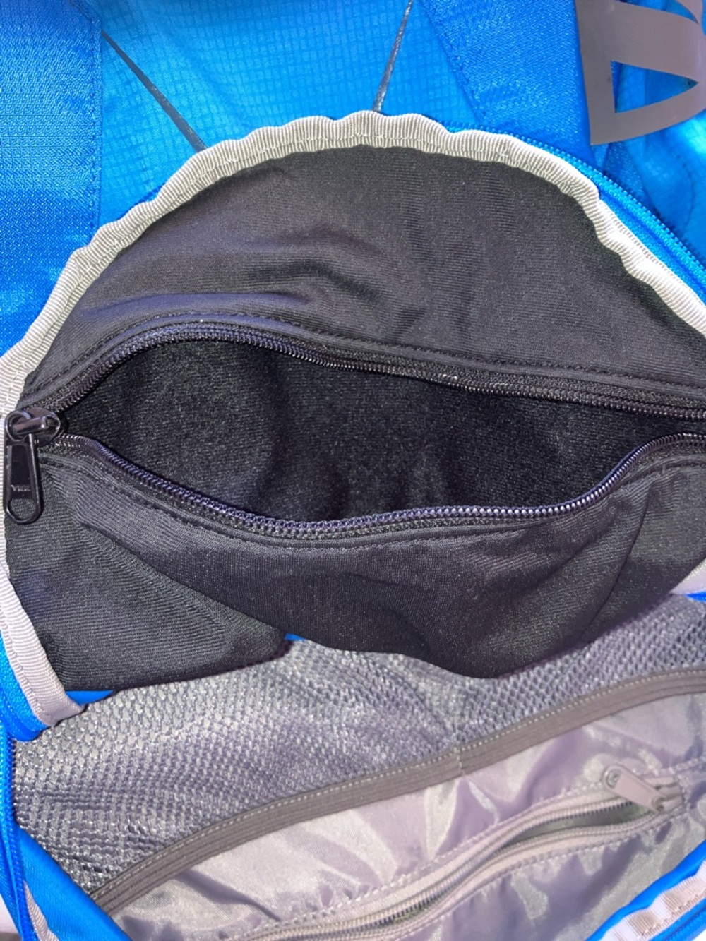 CamelBak Fourteener 20 Daypack Backpack - Picture 9 of 15